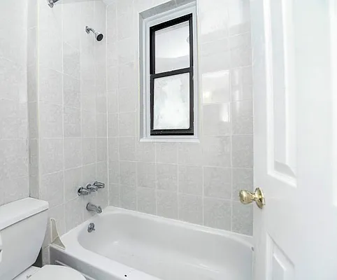 Rented by Keller Williams NYC | media 28