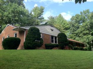 1948 Virginia Deer Rd, Roanoke, VA 24019