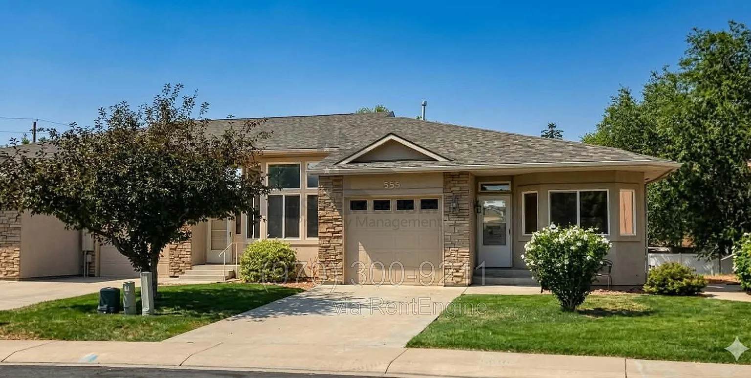 2 bed, 2.0 bath, $1,800 — Photo 1