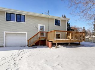 729 125th Ln NE, Blaine, MN 55434