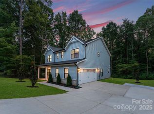 3117 Williams Rd, Matthews, NC 28105