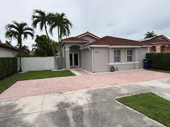 12931 NW 8th St, Miami, FL 33182