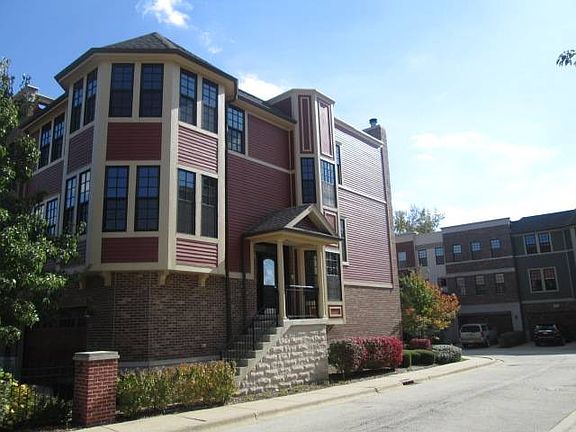 2nd image of 13 Illinois Ave