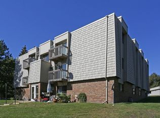 Willowwood, Sioux Falls, SD 57103