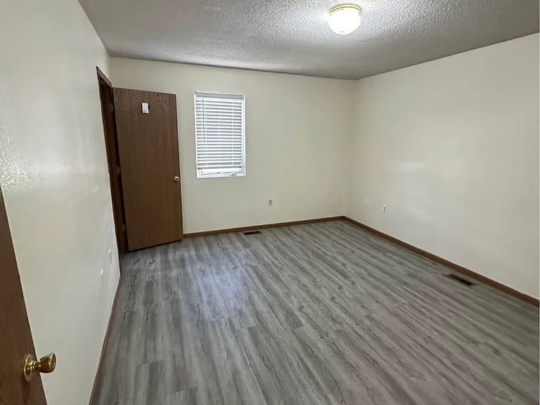 2910 Doralane Ave #B — Photo 2