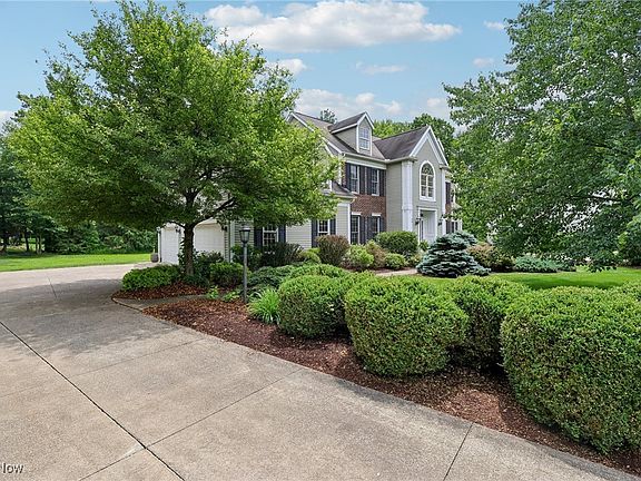 2nd image of 75 Pinehurst Dr