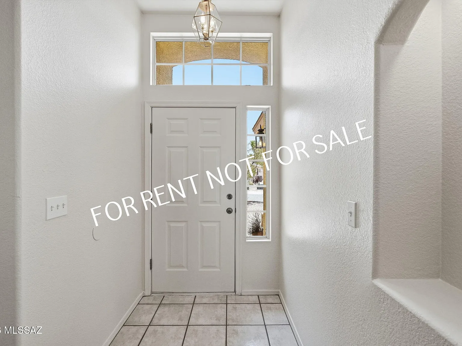 3 bed, 2.0 bath, 1465 sqft, $1,725 — Photo 3