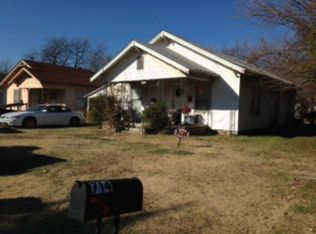 714 W 9th St, Ada, OK 74820