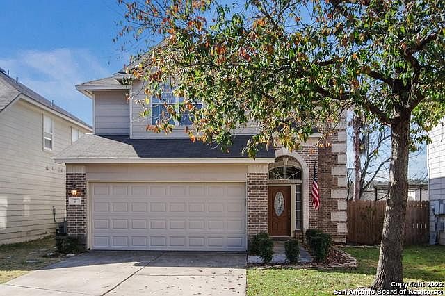 1st image of 6 Dunthorte Ln