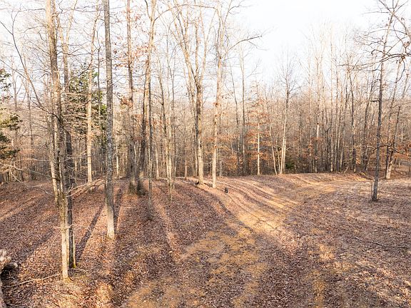 4th image of 6 Pinewood Rd