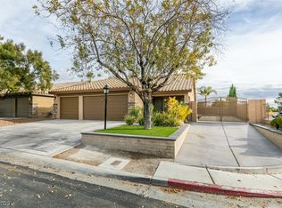 7616 Oldenburg St, Las Vegas, NV 89131