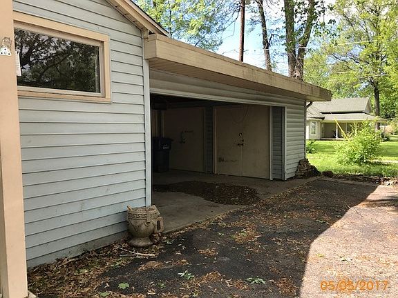 4th image of 1455 S Brown Ave