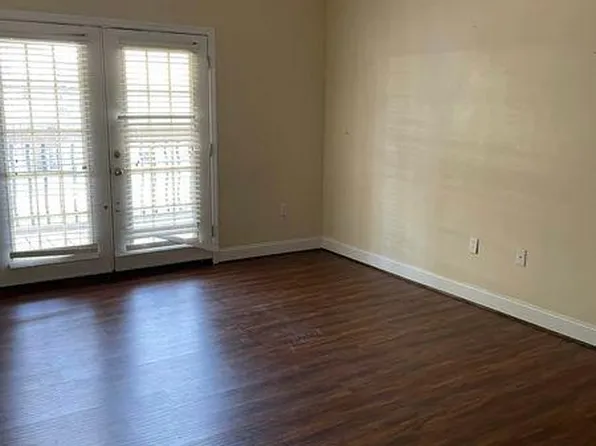 207 Hollingsworth Ave #25, Rainbow City, AL 35906