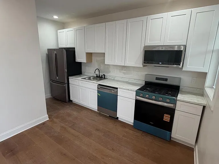1224 Maryland Ave NE #3 — Photo 3