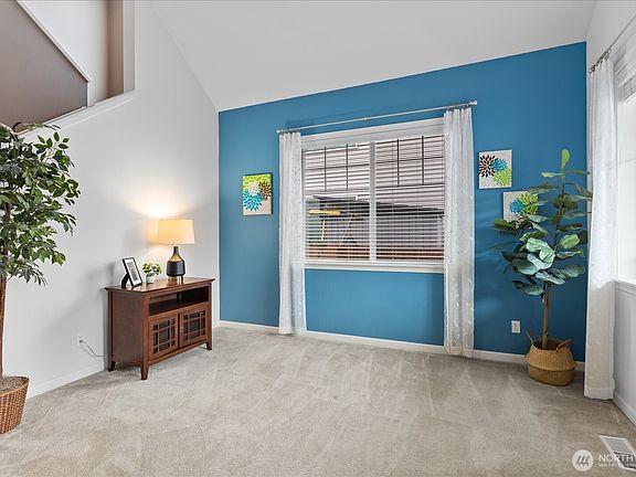 4th image of 2404 87th Drive NE