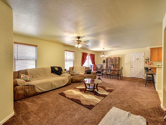 3rd image of 3372 Paumanok Way