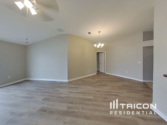 4th image of 4513 Tina Ln