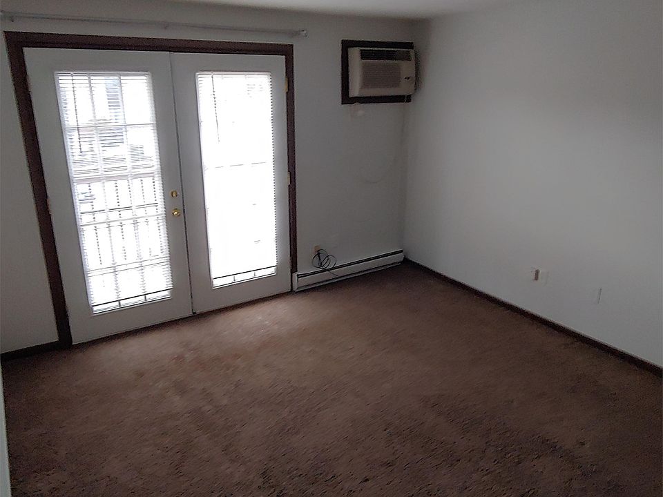 1st image of 1871 Turner Blvd APT I