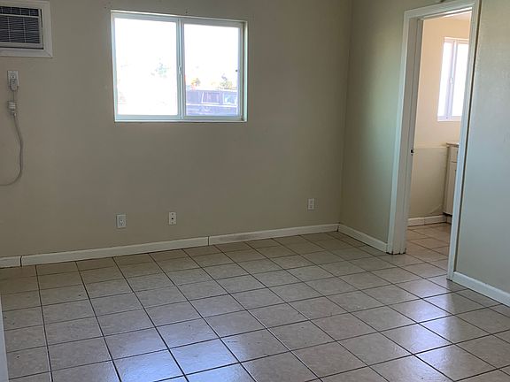 4th image of 16108 Van Ness Ave APT 10