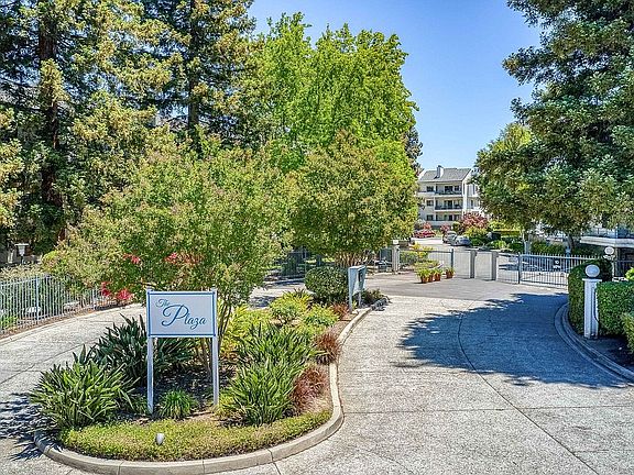 5th image of 4681 Albany Cir APT 128