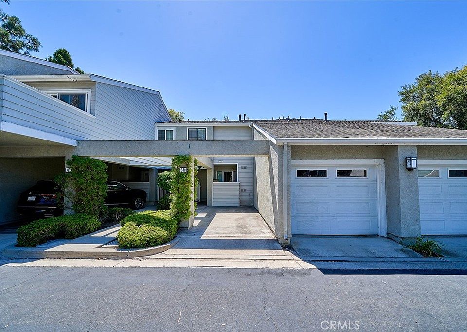 1st image of 380 Deerfield Ave