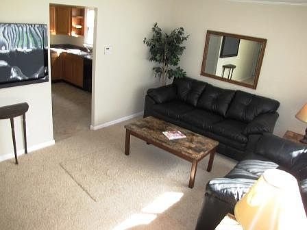 5th image of 3438 Harwood St