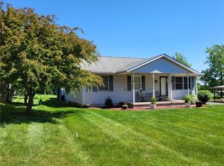 129 Sail Dr, Eaton, OH 45320