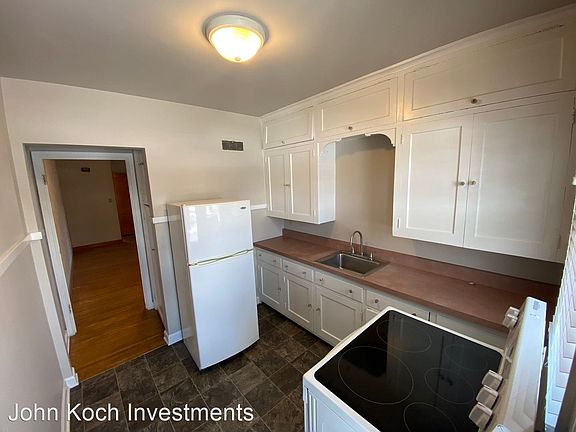 3rd image of 825 S 2nd Ave #4