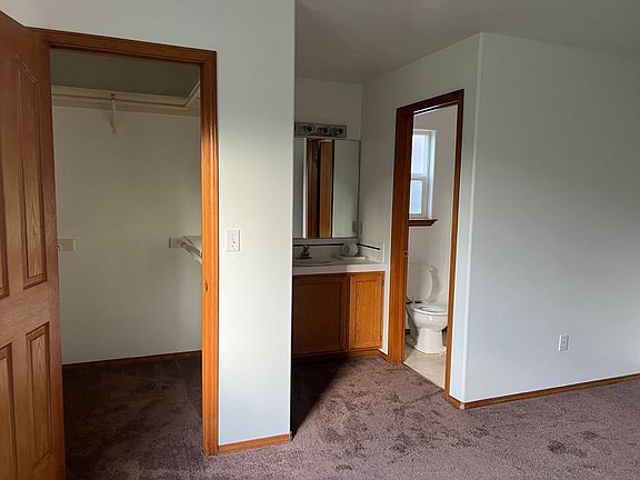4th image of 1342 Chaparral Ave #1342