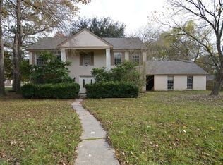 552 Roanoke Dr, Conroe, TX 77302
