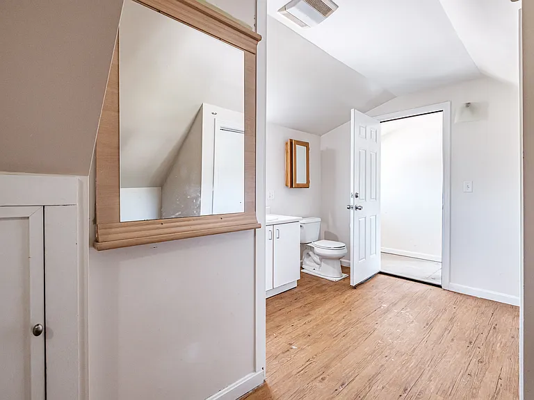 533 Washington Ave #2 — Photo 39