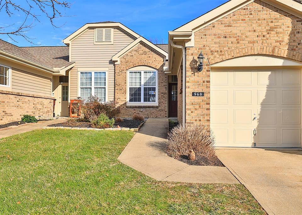 1st image of 968 Oakmont Ct