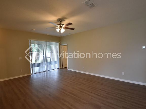 4th image of 14143 Queenside St