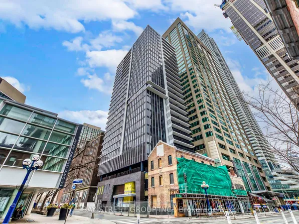 771 Yonge St #1906, Toronto, ON M4W 2G4