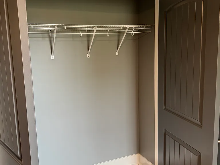 210 Airport Rd — Photo 10