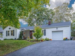 2524 Minerva Lake Rd, Columbus, OH 43231