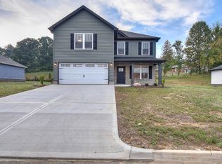 106 Ervin Loop, Erwin, TN 37650