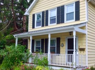 8 B St, Cold Spring, NY 10516