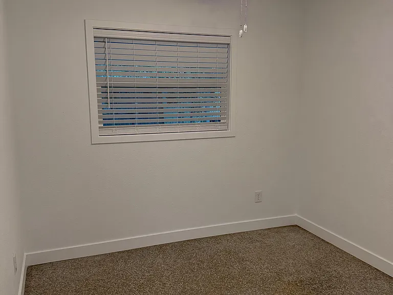 182 W Lakeview Ave — Photo 12