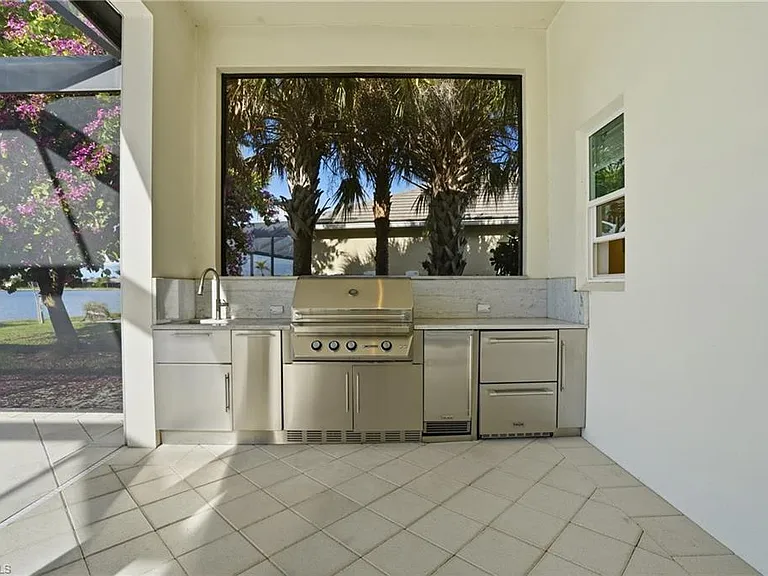 14831 Dockside Ln — Photo 23