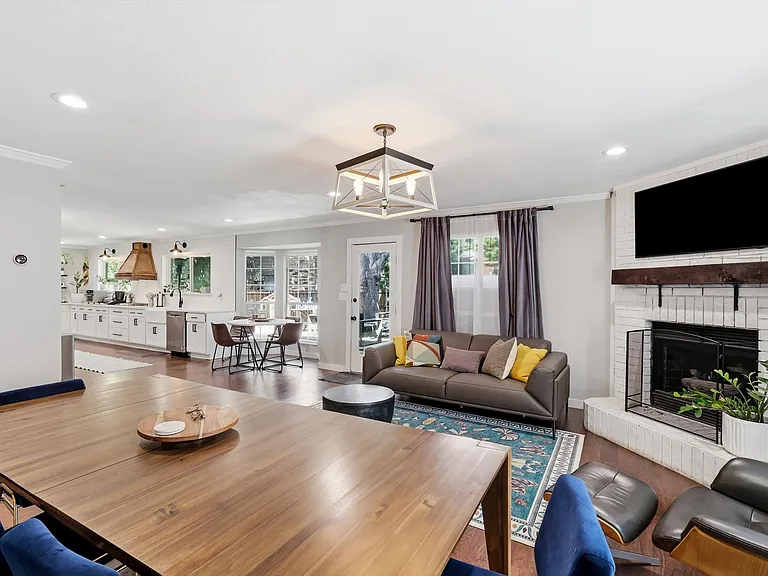 1641 Fuqua Dr — Photo 8