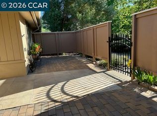 2308 Pine Knoll Dr Unit 2, Walnut Creek, CA
