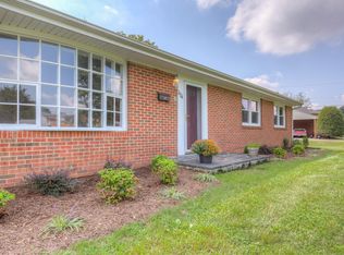 2124 Andrews Rd NW, Roanoke, VA 24017