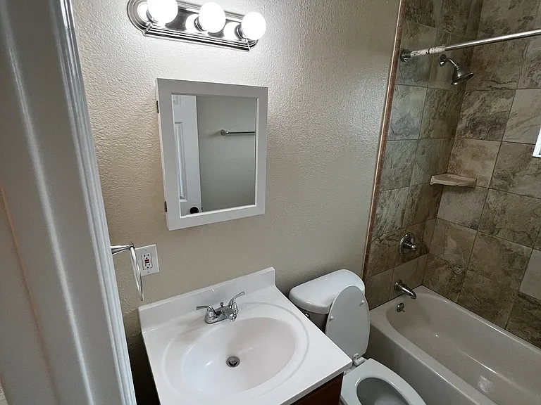 1719 94th Ave #1719 — Photo 6