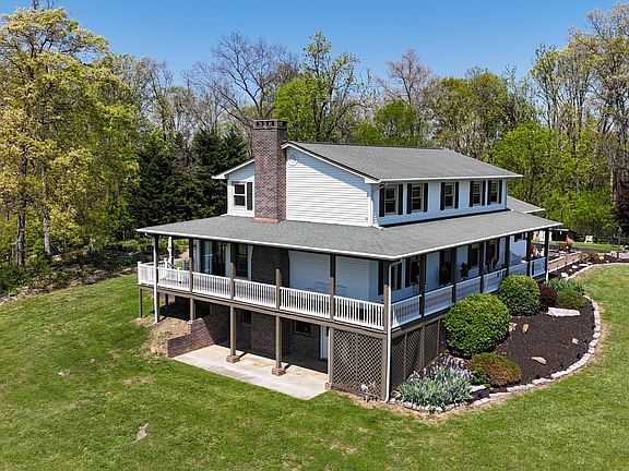 4th image of 539 Morie Rd