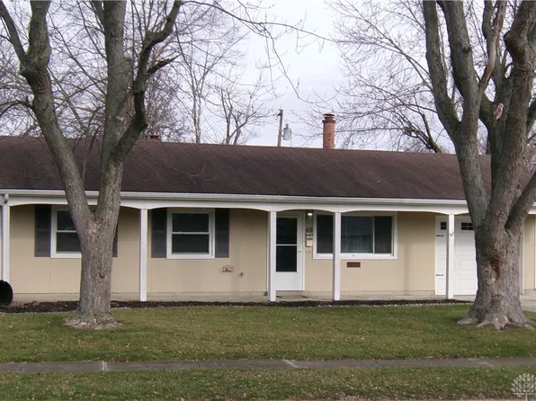 40 Laurelgrove Dr, Englewood, OH 45322