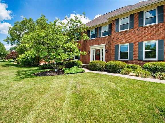 4th image of 9476 Ambleside Dr