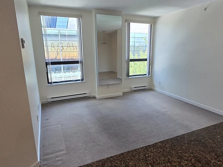 14 Begbie St #301 — Photo 6