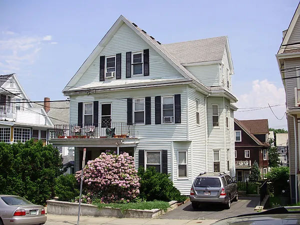 21 Lovell St #1 — Photo 1