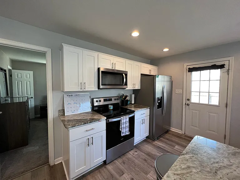 3205 Brighton St — Photo 3